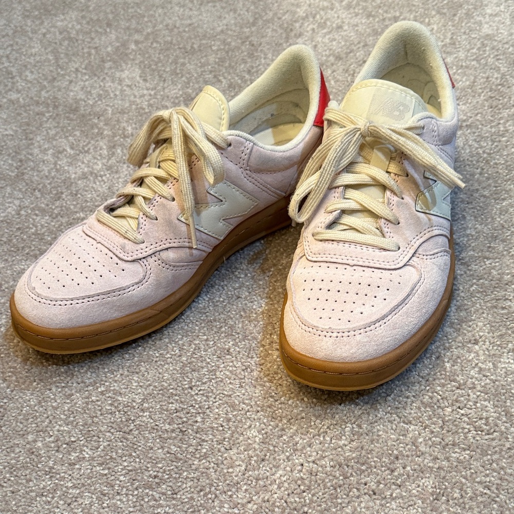 New Balance T-500 pink suede Sneakers with Red Heel